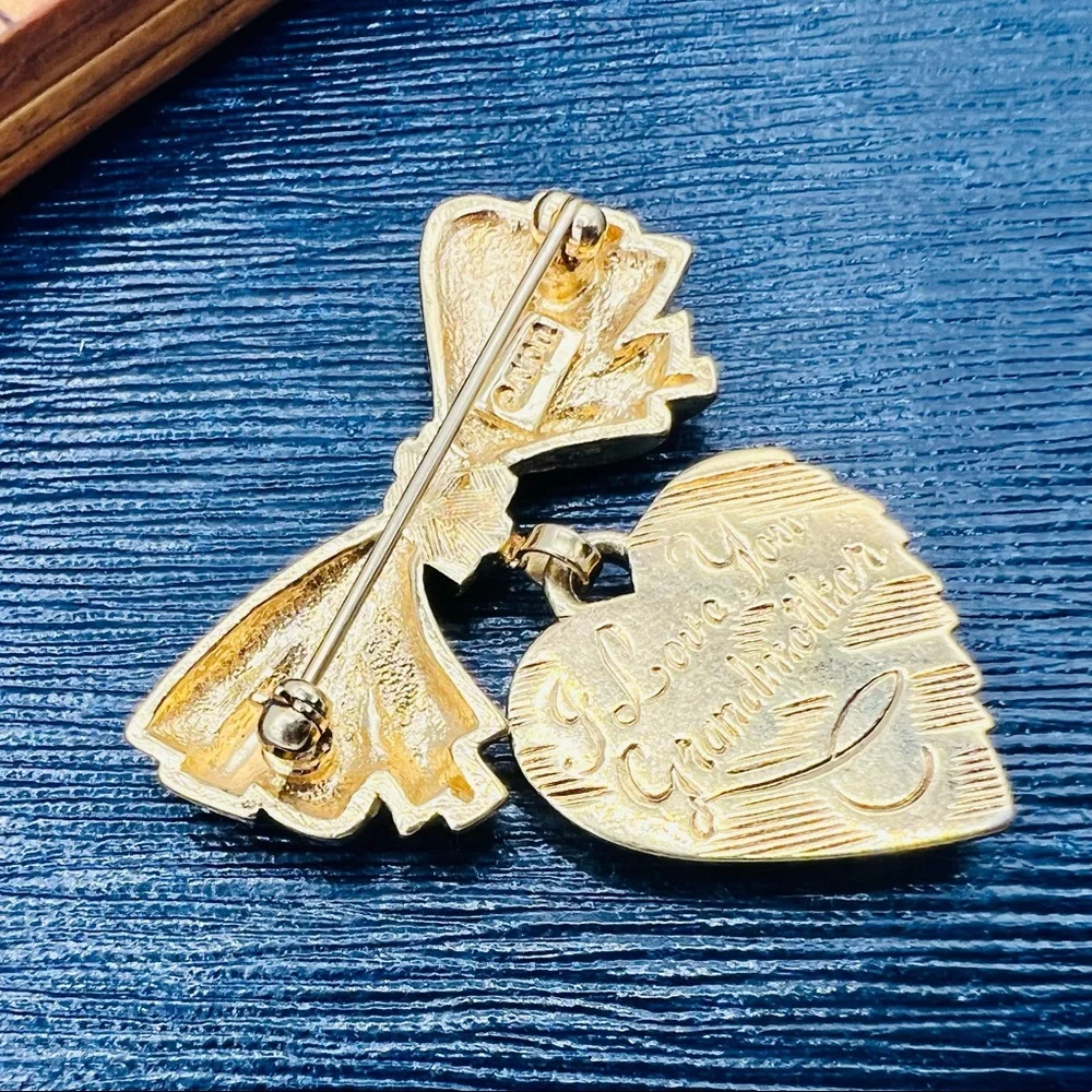Avon beautiful vintage